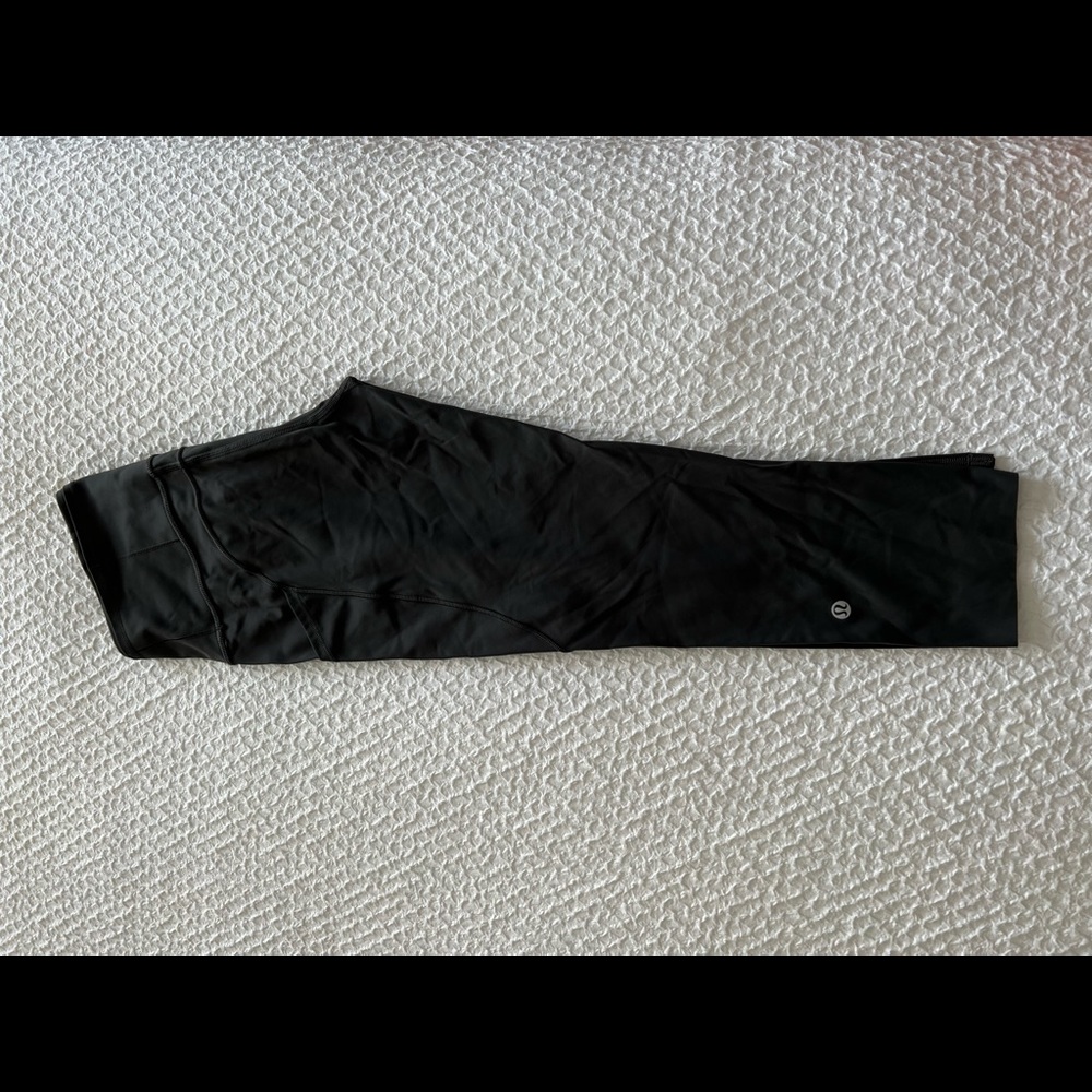 Lululemon Cropped Fast and Free Leggings